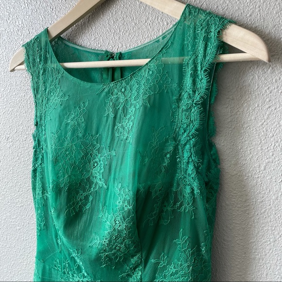Azazie Green Scalloped Lace Knee Length Dress A4 - Picture 2 of 10